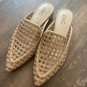 Woven Flats
